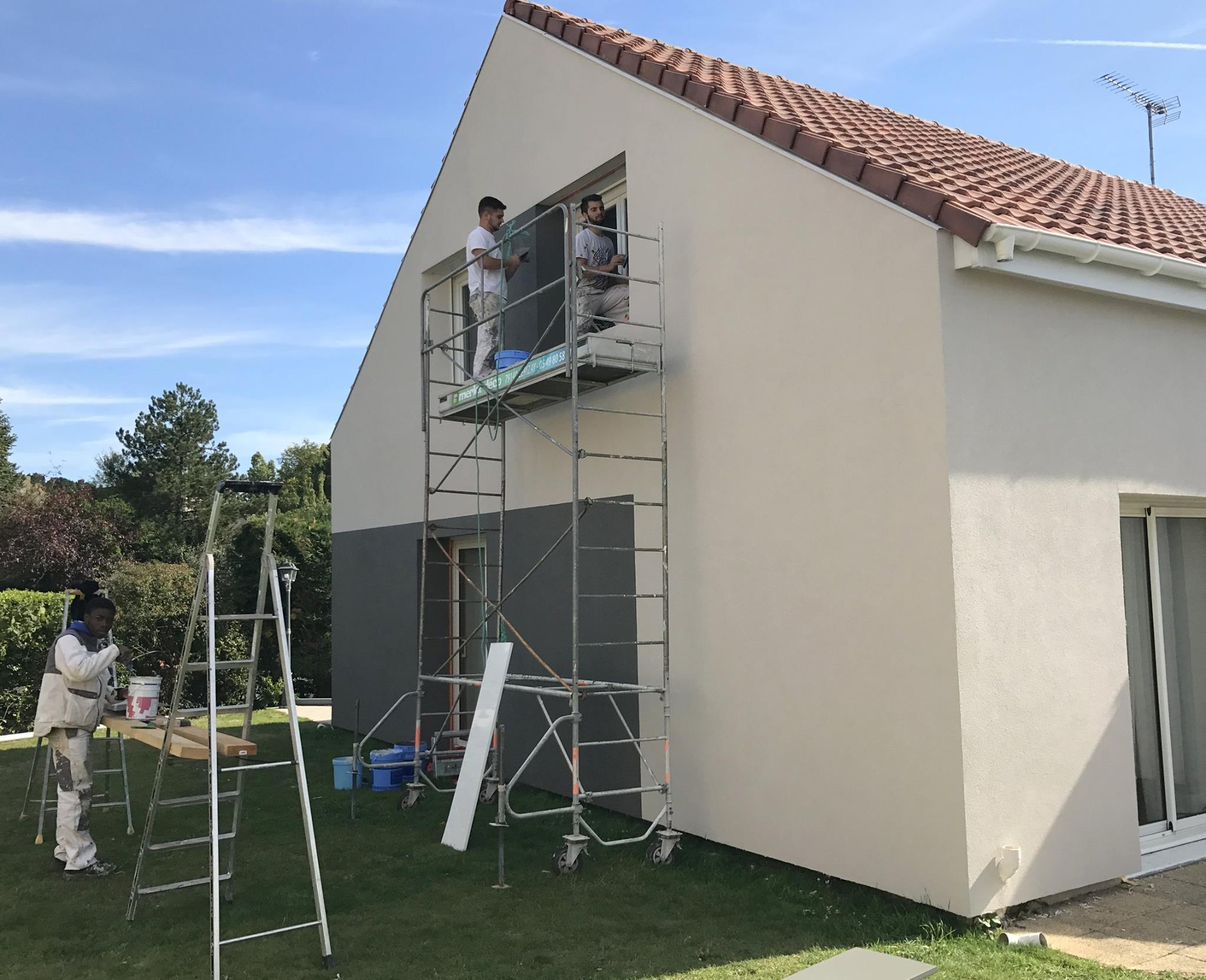 Travaux de peinture intérieure et extérieure